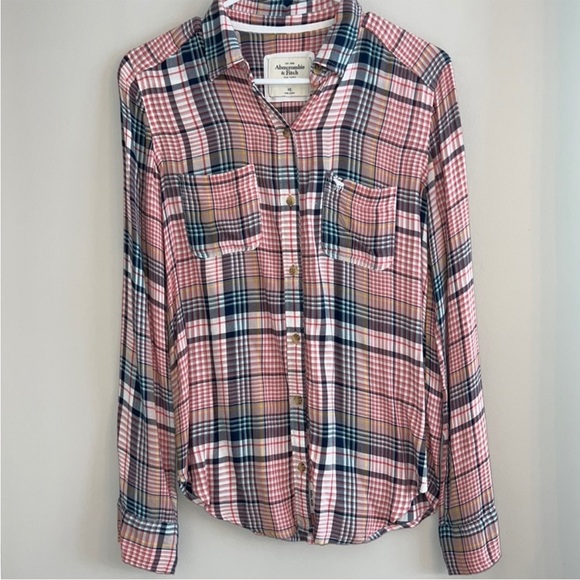 Abercrombie & Fitch button up - Picture 1 of 6